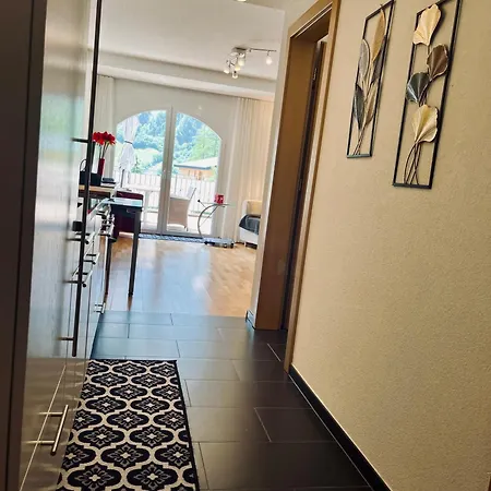 Apartament Residenz Iris *