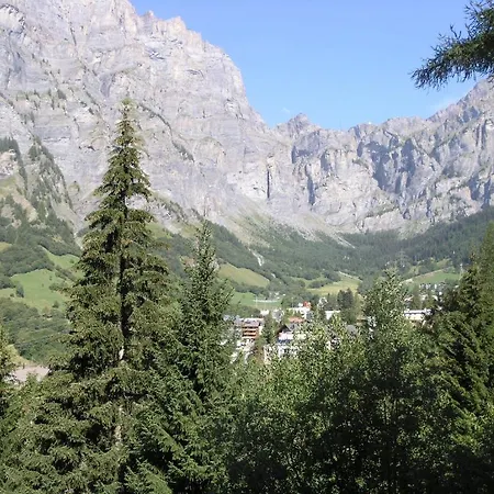 Residenz Iris شقة *